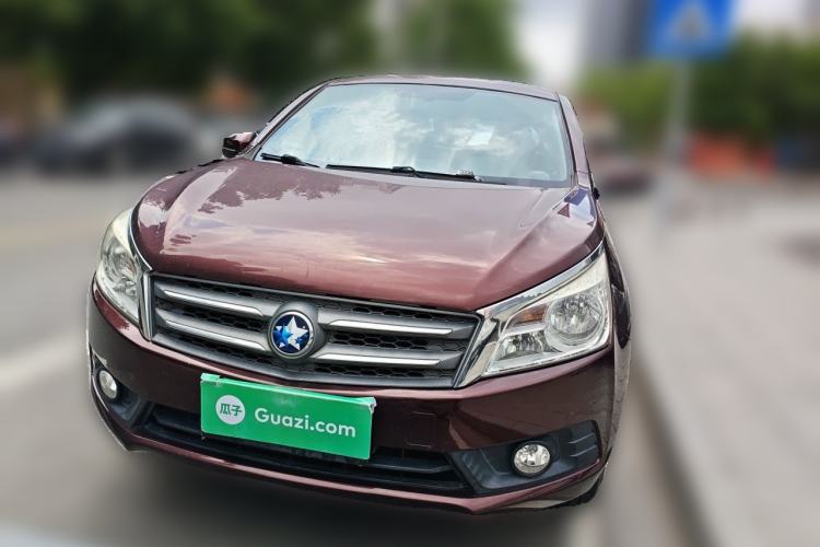 Used Venucia T70 2015 1.6L Manual Ruixing Edition Front