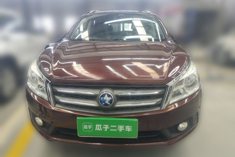 Used Venucia T70 2015 2.0L Manual RuiQu Version Front