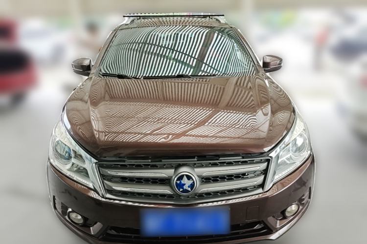 Used Venucia T70 2015 2.0L CVT Smart Edition Front