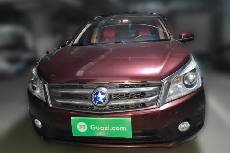 Used Venucia T70 2015 2.0L CVT Smart Edition Front