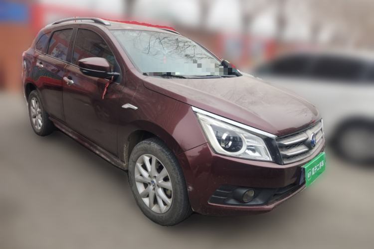 Used Venucia T70 2015 2.0L Manual RuiXiang Edition Front Right 45 Deg