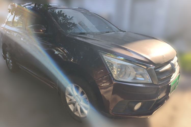 Used Venucia T70 2015 1.6L Manual Ruixing Edition Front Right 45 Deg