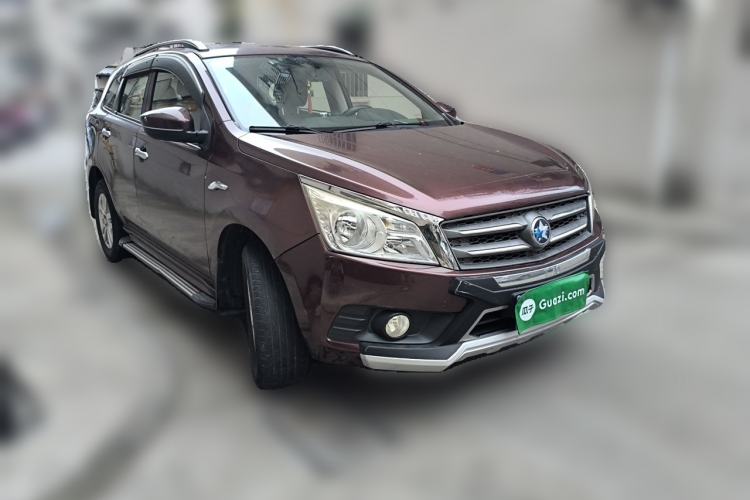 Used Venucia T70 2015 2.0L Manual RuiQu Version Front Right 45 Deg
