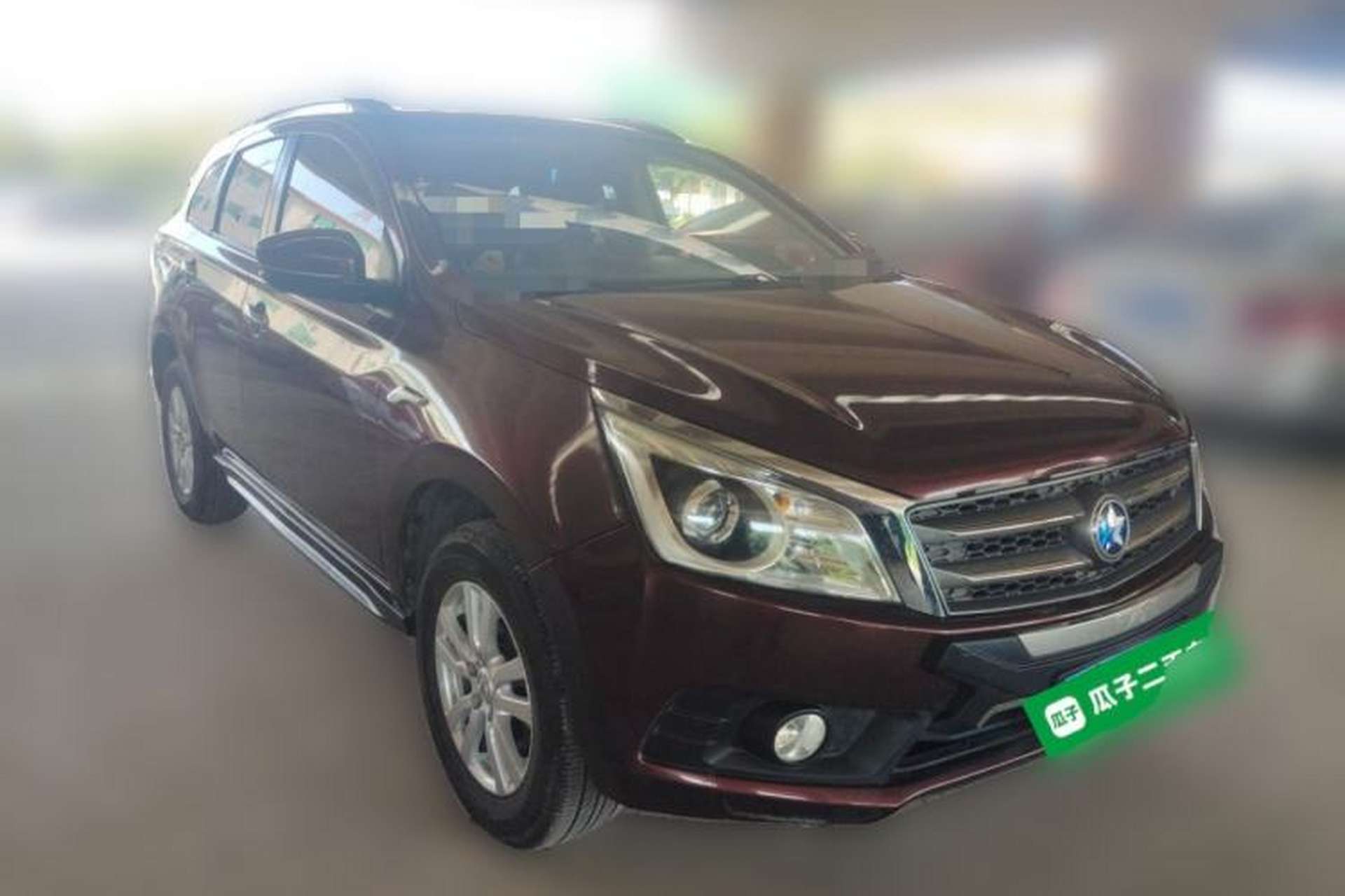 Used Venucia T70 2015 2.0L CVT Smart Edition Front Right 45 Deg