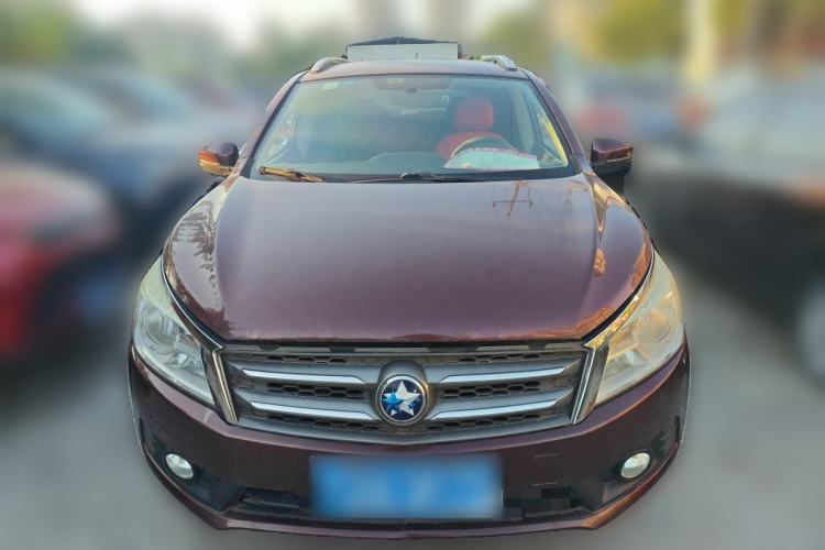 Used Venucia T70 2015 2.0L Manual RuiQu Version Front