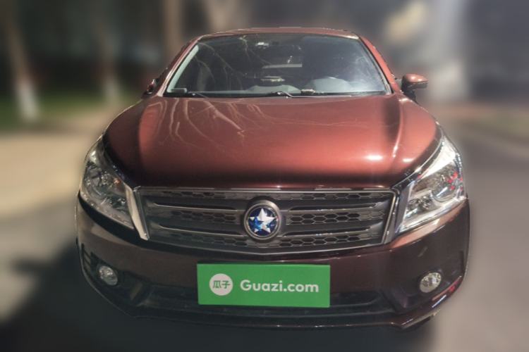 Used Venucia T70 2015 1.6L Manual Ruixing Edition Front