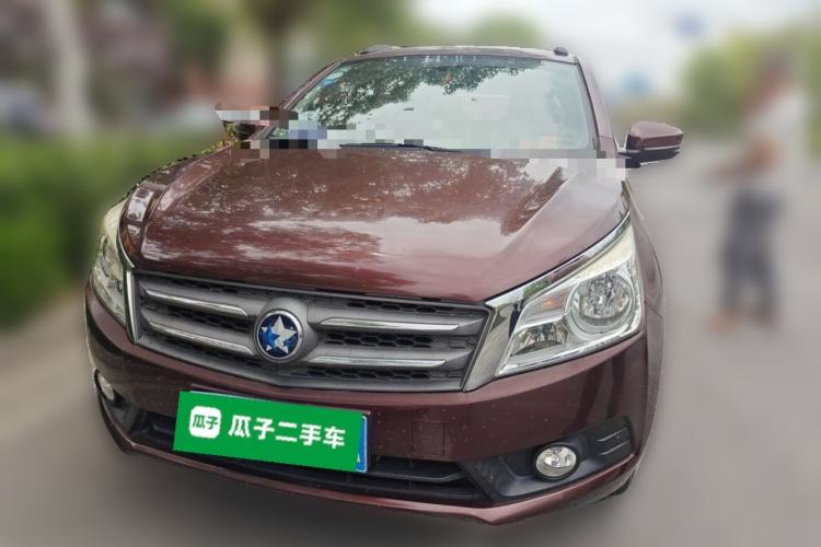 Used Venucia T70 2015 1.6L Manual Ruixing Edition Front