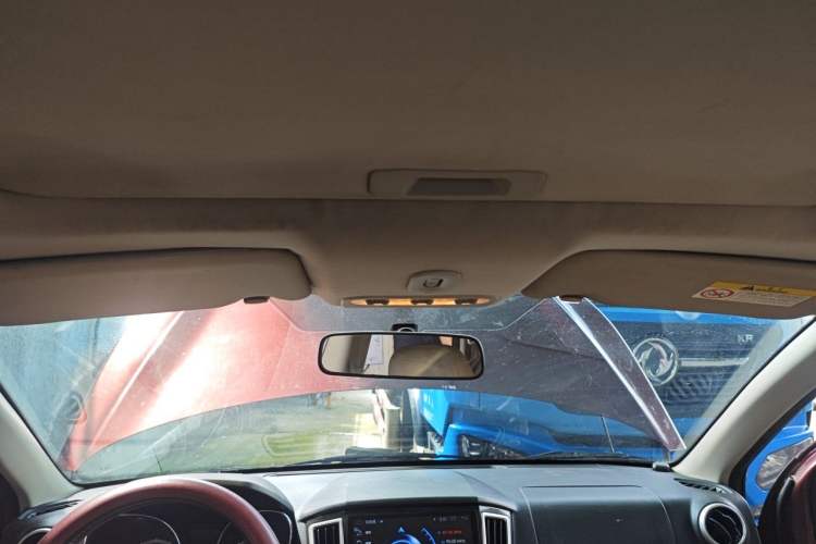 Used Venucia T70 2015 2.0L Manual RuiXiang Edition Headliner