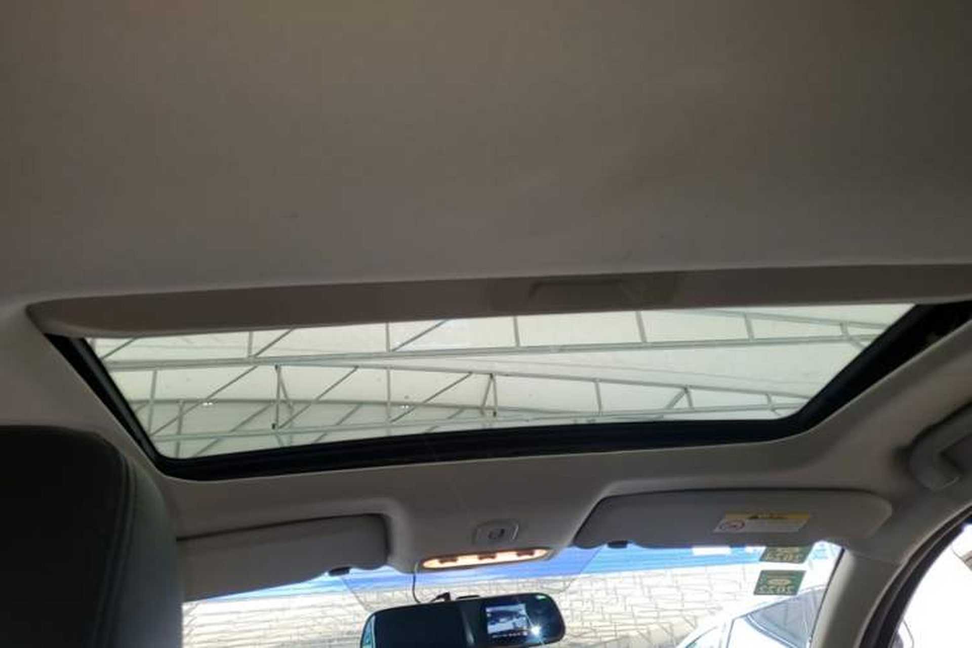Used Venucia T70 2015 2.0L CVT Smart Edition Headliner