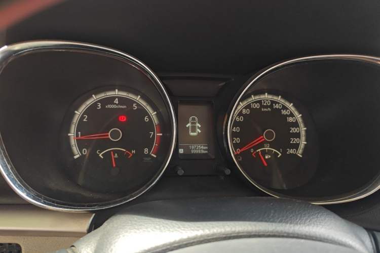 Used Venucia T70 2015 2.0L Manual RuiXiang Edition Instrument Cluster