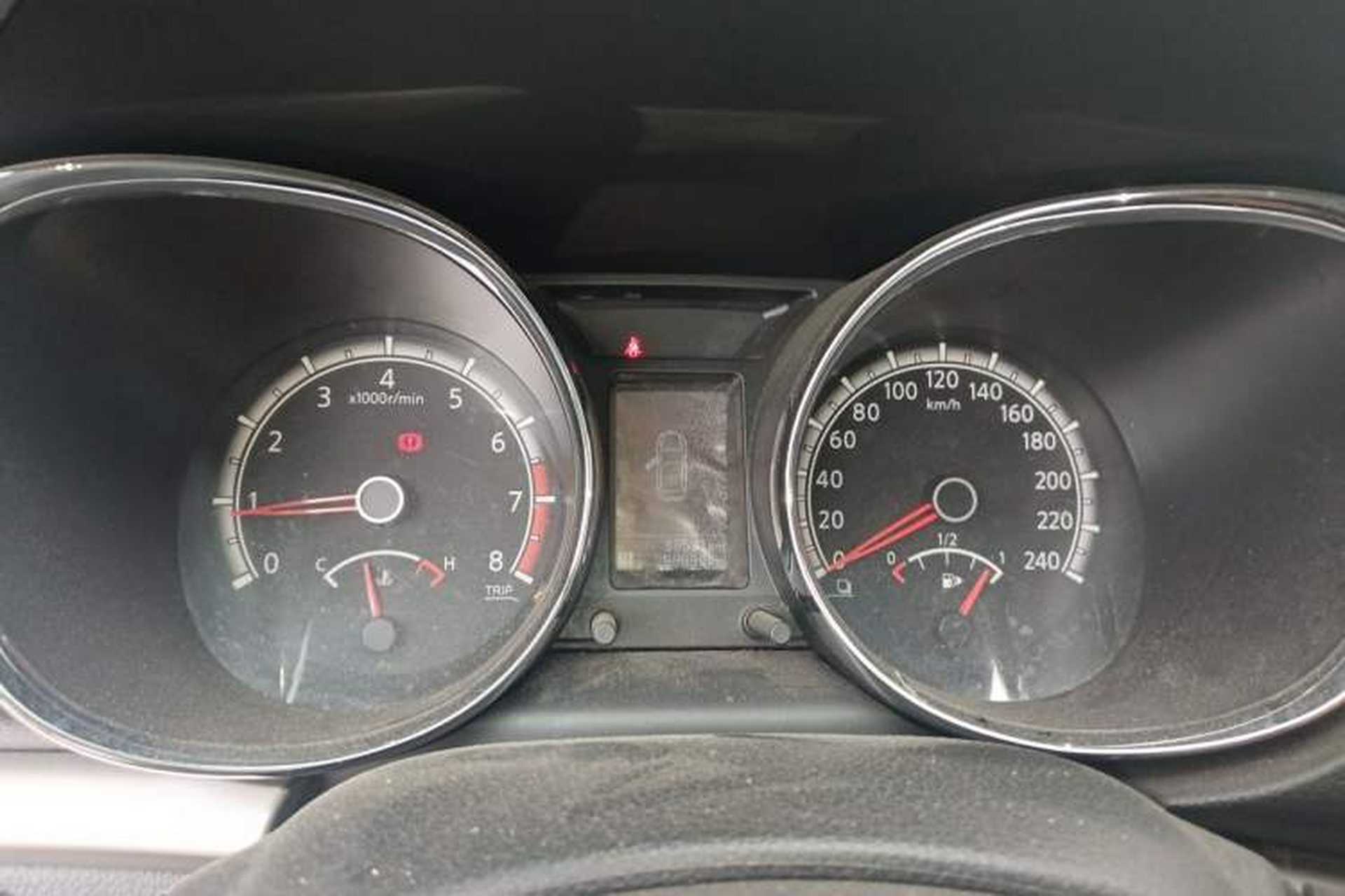 Used Venucia T70 2015 2.0L Manual RuiXiang Edition Instrument Cluster