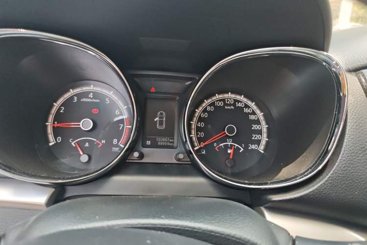 Used Venucia T70 2015 1.6L Manual Ruixing Edition Instrument Cluster