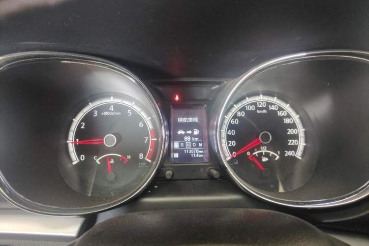 Used Venucia T70 2015 2.0L CVT Smart Edition Instrument Cluster