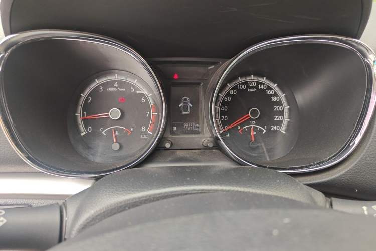 Used Venucia T70 2015 1.6L Manual Ruixing Edition Instrument Cluster