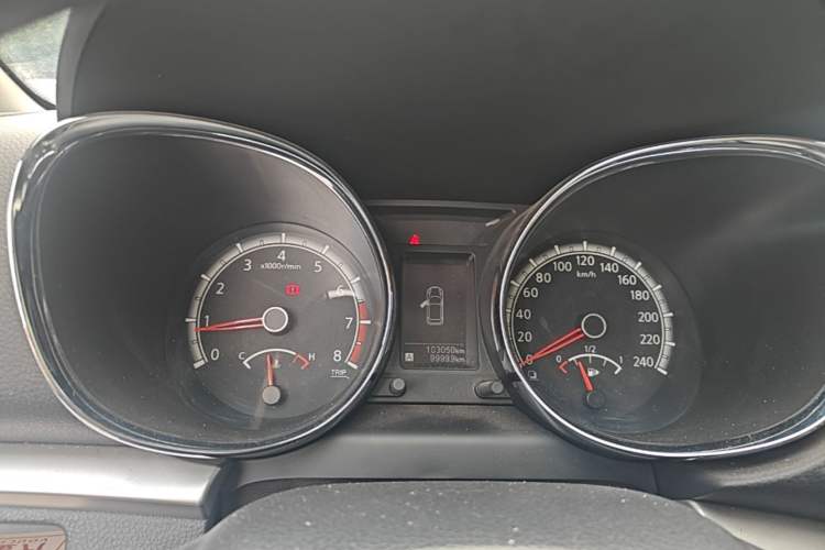 Used Venucia T70 2015 1.6L Manual Ruixing Edition Instrument Cluster