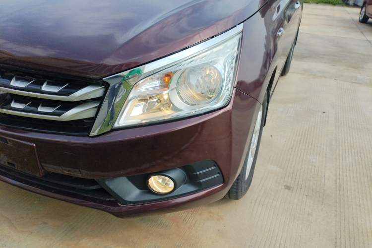 Used Venucia T70 2015 1.6L Manual Ruixing Edition Left Front Headlight