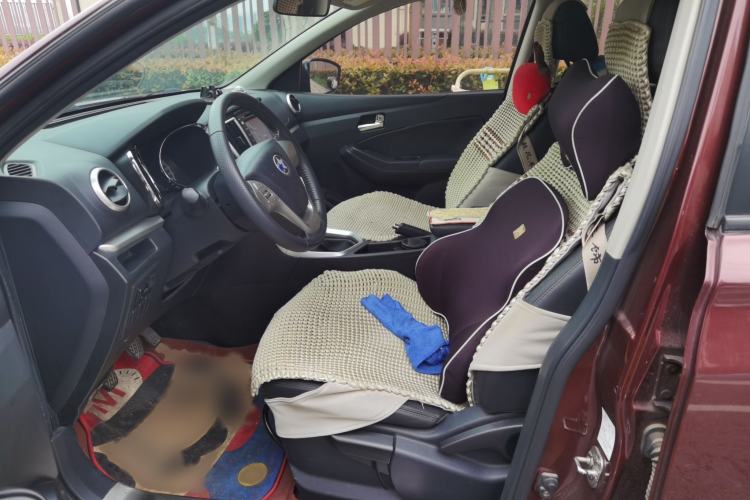 Used Venucia T70 2015 2.0L Manual RuiXiang Edition Left Front Seat