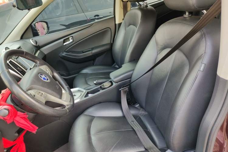 Used Venucia T70 2015 2.0L CVT Smart Edition Left Front Seat