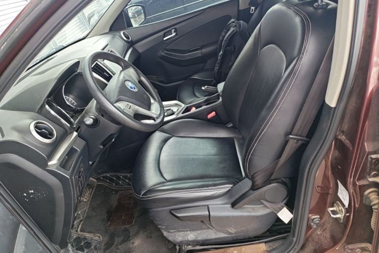 Used Venucia T70 2015 2.0L CVT Smart Edition Left Front Seat