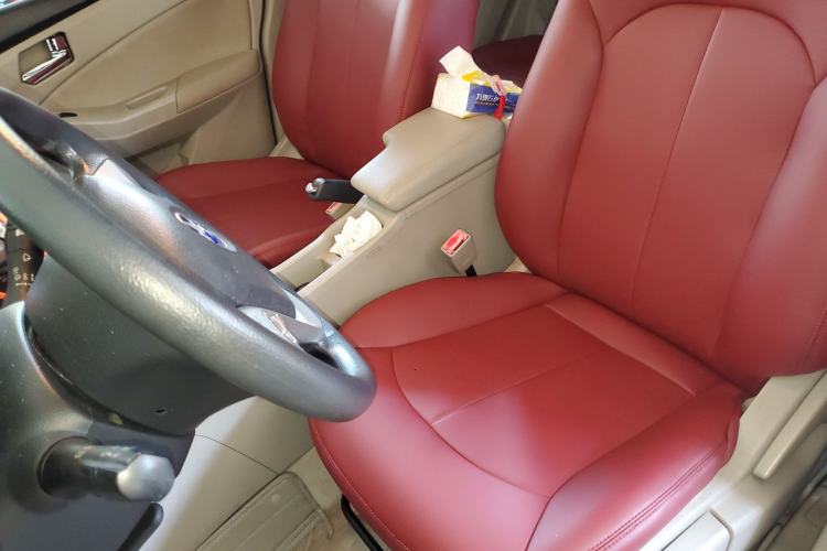 Used Venucia T70 2015 2.0L CVT Smart Choice Edition Left Front Seat
