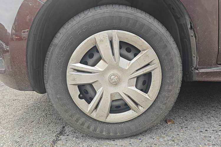 Used Venucia T70 2015 1.6L Manual Ruixing Edition Left Front Wheel Hub