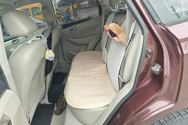 Used Venucia T70 2015 2.0L CVT Smart Edition Left Rear Seat