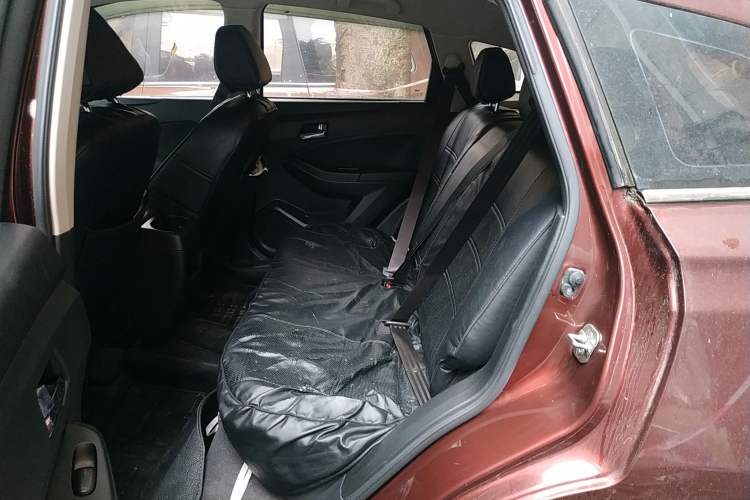 Used Venucia T70 2015 2.0L Manual RuiQu Version Left Rear Seat