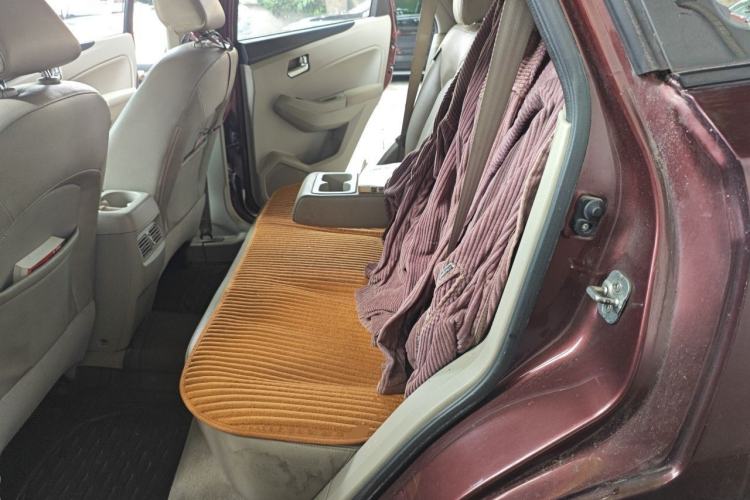 Used Venucia T70 2015 2.0L Manual RuiXiang Edition Left Rear Seat