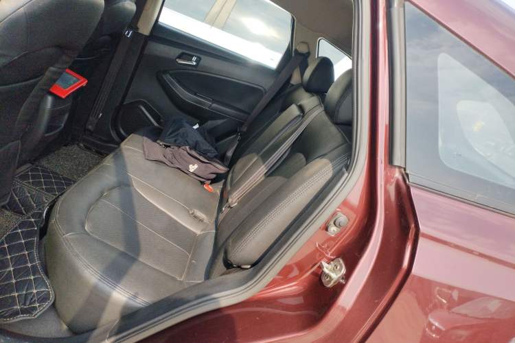 Used Venucia T70 2015 1.6L Manual Ruixing Edition Left Rear Seat