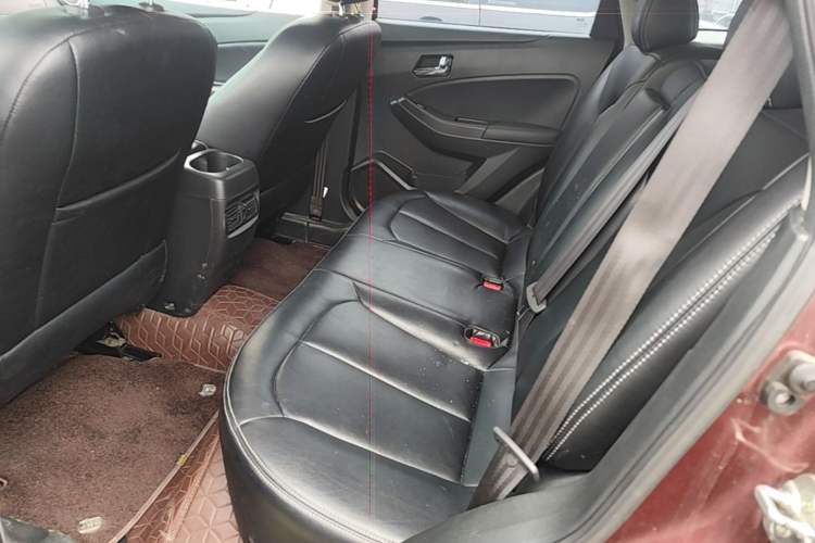 Used Venucia T70 2015 2.0L CVT Smart Edition Left Rear Seat