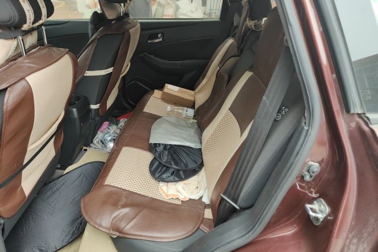 Used Venucia T70 2015 2.0L CVT Smart Choice Edition Left Rear Seat