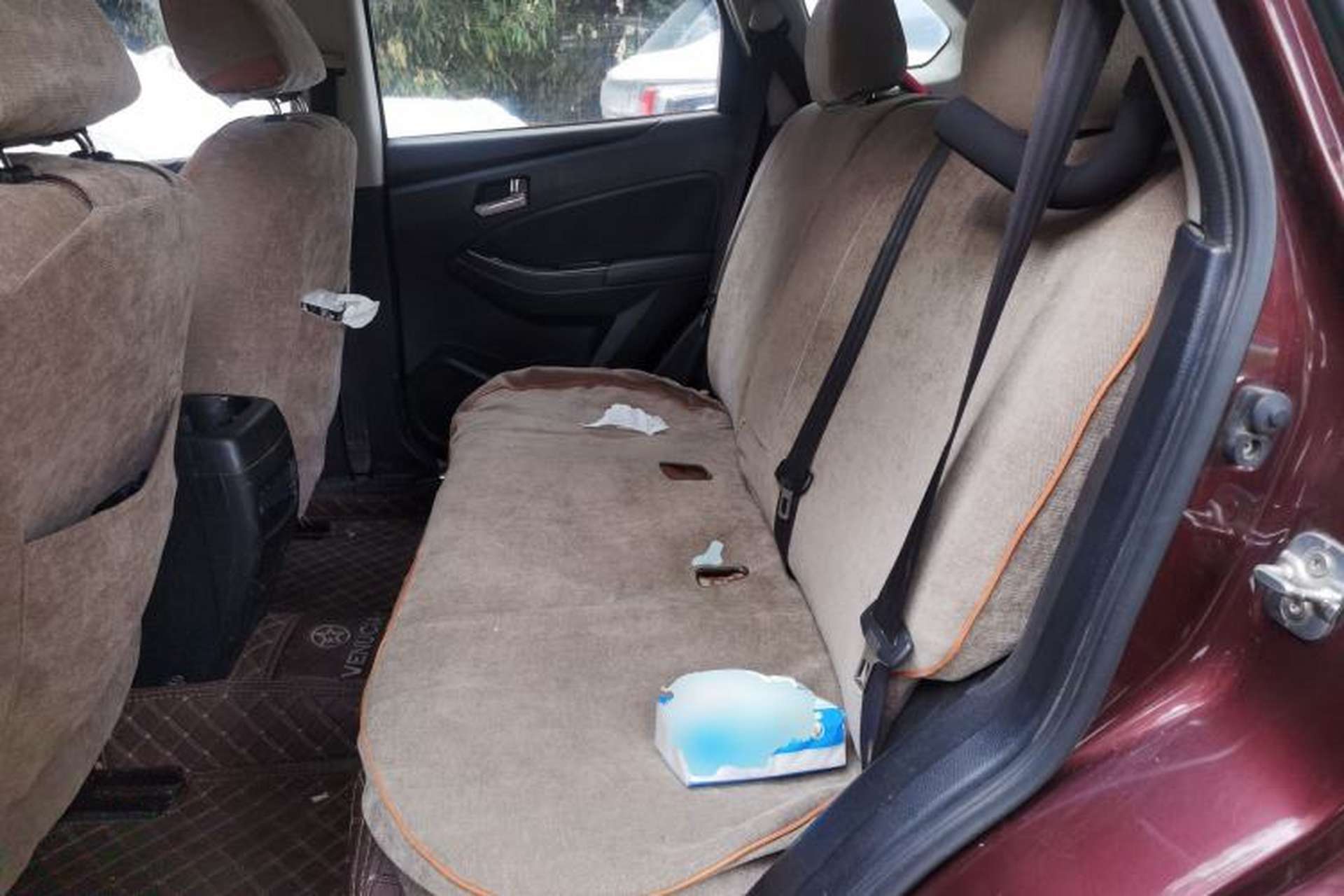 Used Venucia T70 2015 2.0L CVT Smart Choice Edition Left Rear Seat
