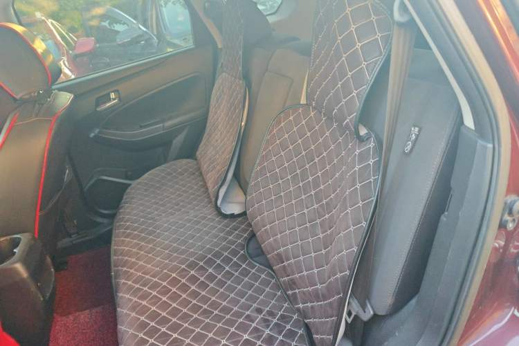 Used Venucia T70 2015 2.0L Manual RuiQu Version Left Rear Seat