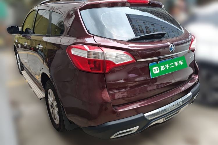 Used Venucia T70 2015 2.0L Manual RuiQu Version Rear Left 45 Deg