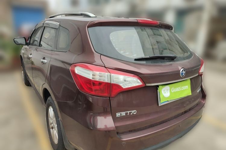 Used Venucia T70 2015 2.0L CVT Smart Choice Edition Rear Left 45 Deg