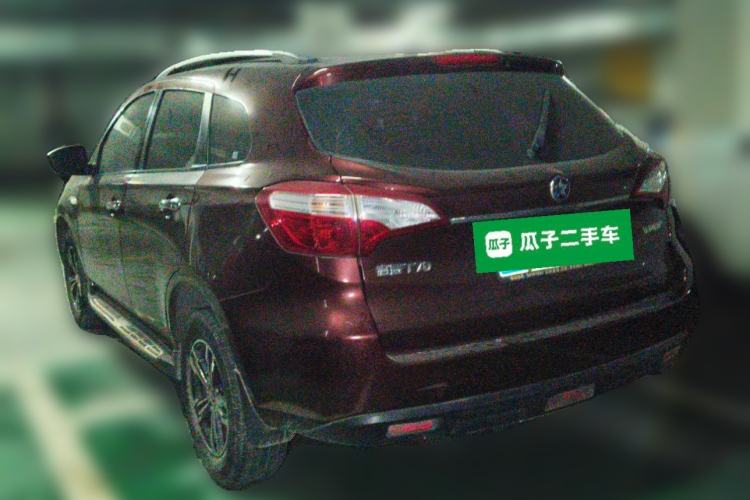Used Venucia T70 2015 1.6L Manual Ruixing Edition Rear Left 45 Deg