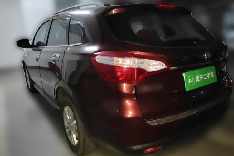 Used Venucia T70 2015 2.0L CVT Smart Edition Rear Left 45 Deg