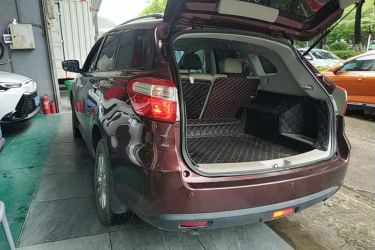 Used Venucia T70 2015 2.0L CVT Smart Choice Edition Rear Left 45 Deg