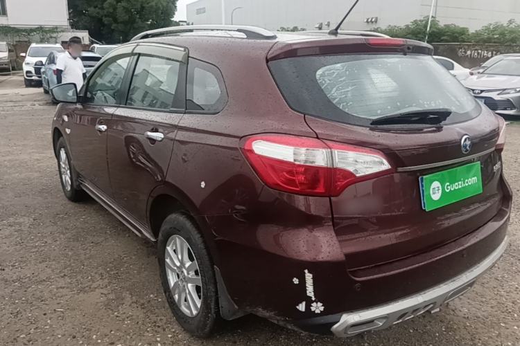 Used Venucia T70 2015 2.0L Manual RuiQu Version Rear Left 45 Deg