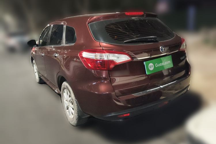 Used Venucia T70 2015 1.6L Manual Ruixing Edition Rear Left 45 Deg