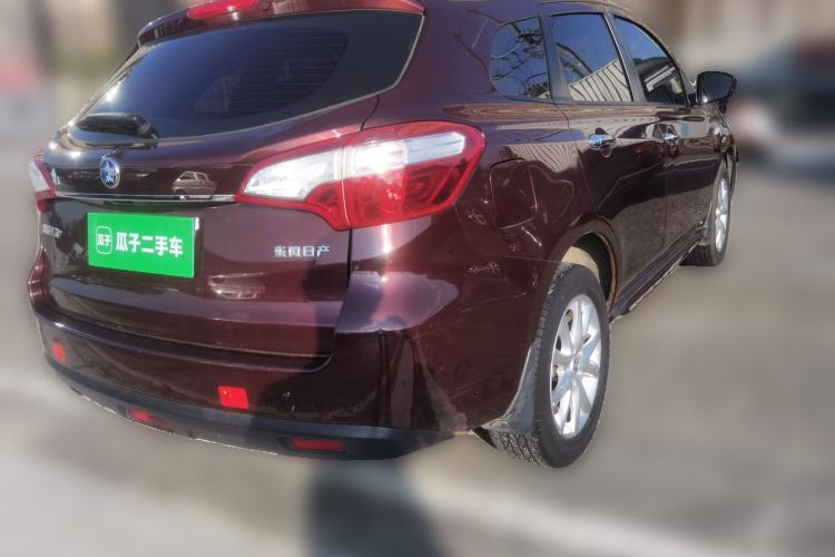 Used Venucia T70 2015 2.0L Manual RuiXiang Edition Rear Right 45 Deg