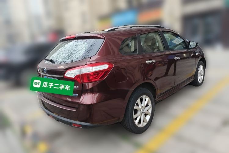 Used Venucia T70 2015 2.0L CVT Smart Edition Rear Right 45 Deg