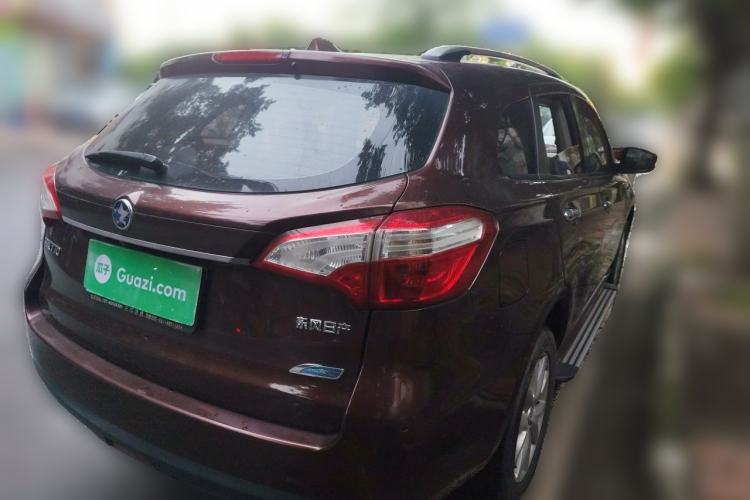 Used Venucia T70 2015 2.0L CVT Smart Edition Rear Right 45 Deg