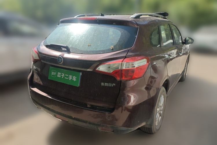 Used Venucia T70 2015 2.0L Manual RuiQu Version Rear Right 45 Deg
