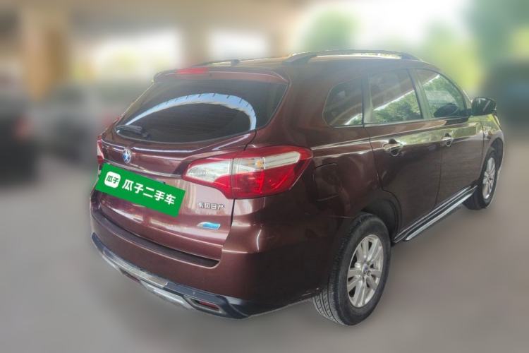Used Venucia T70 2015 2.0L CVT Smart Edition Rear Right 45 Deg
