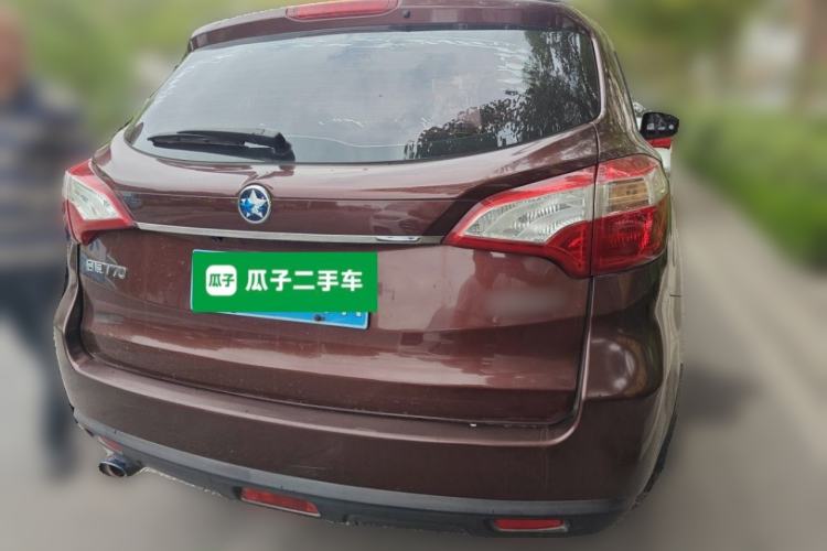 Used Venucia T70 2015 1.6L Manual Ruixing Edition Rear