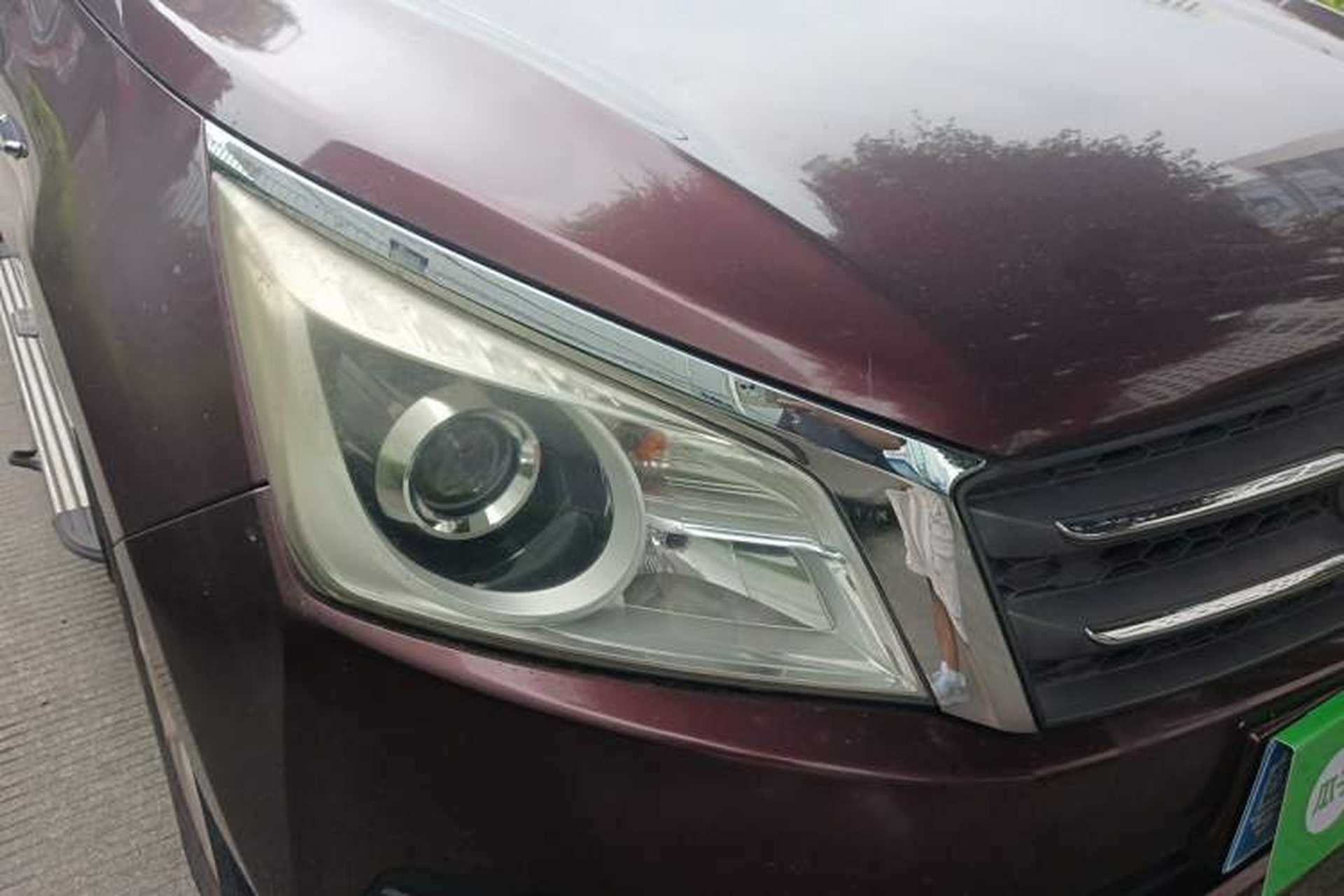 Used Venucia T70 2015 2.0L Manual RuiXiang Edition Right Front Headlight