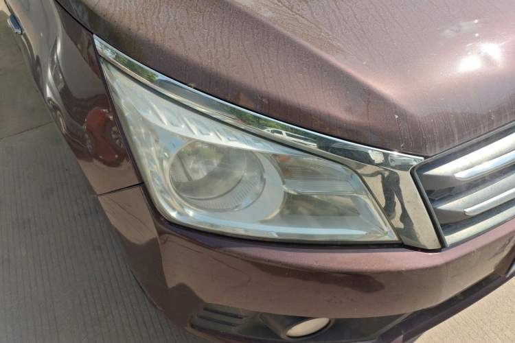 Used Venucia T70 2015 2.0L Manual RuiQu Version Right Front Headlight