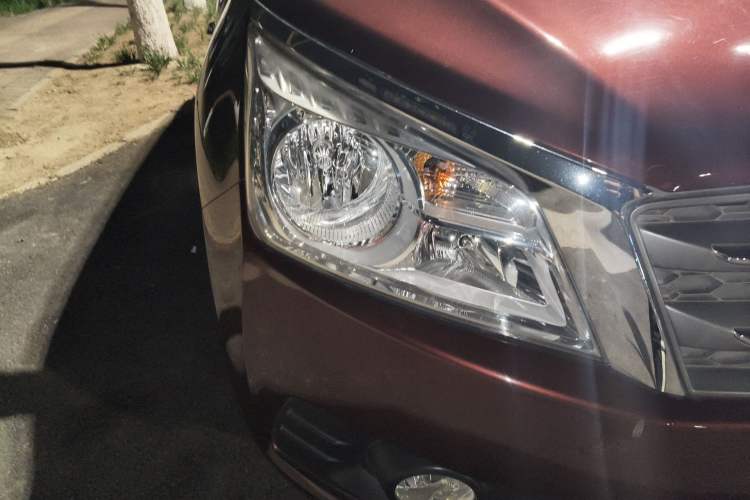 Used Venucia T70 2015 1.6L Manual Ruixing Edition Right Front Headlight