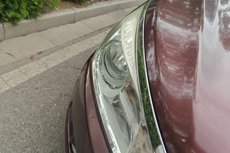 Used Venucia T70 2015 1.6L Manual Ruixing Edition Right Front Headlight